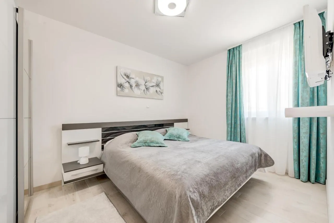 Magnolia 4* Luxury Apartment In Town Center Trogir Croatia