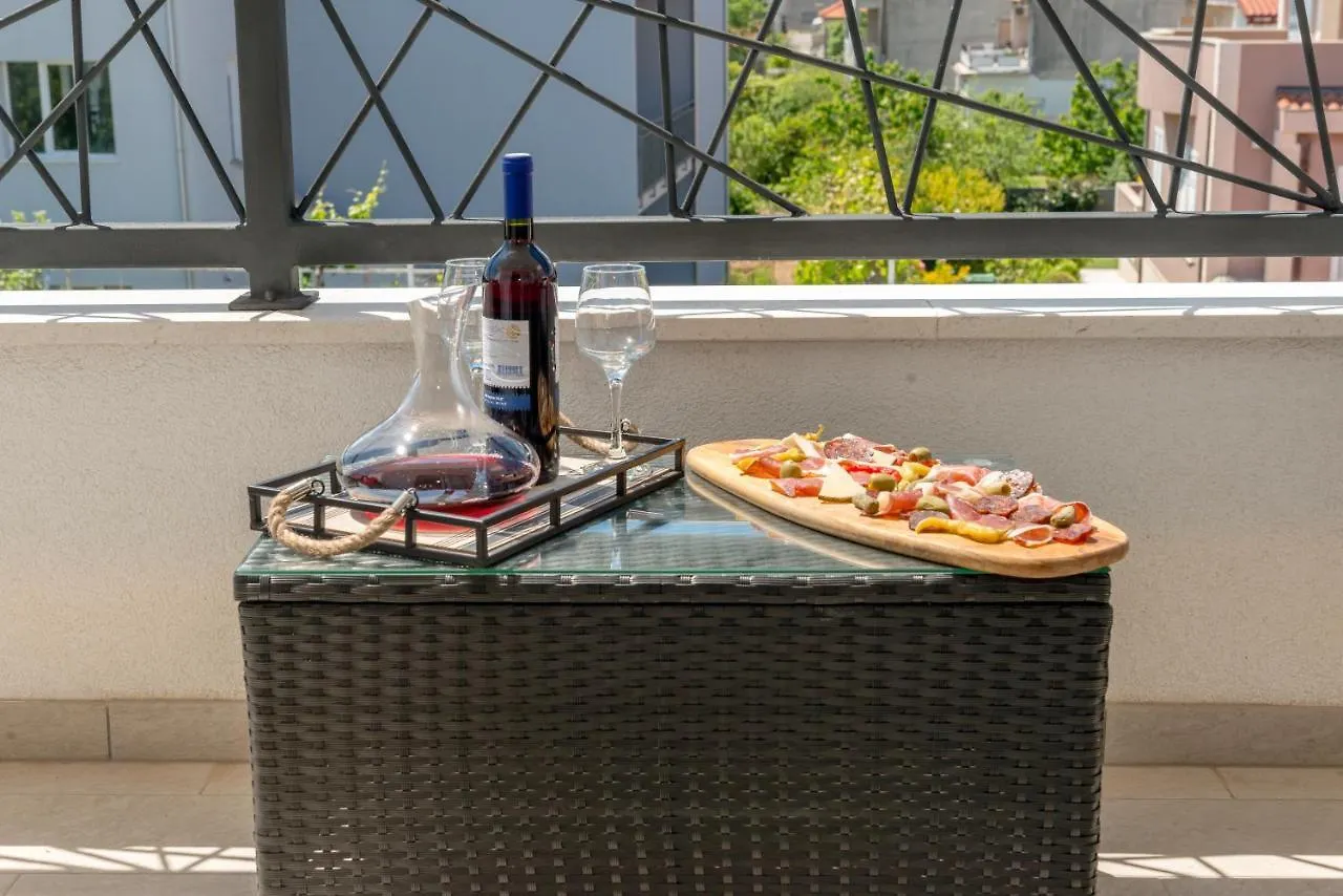 Magnolia 4* Luxury Apartment In Town Center Trogir