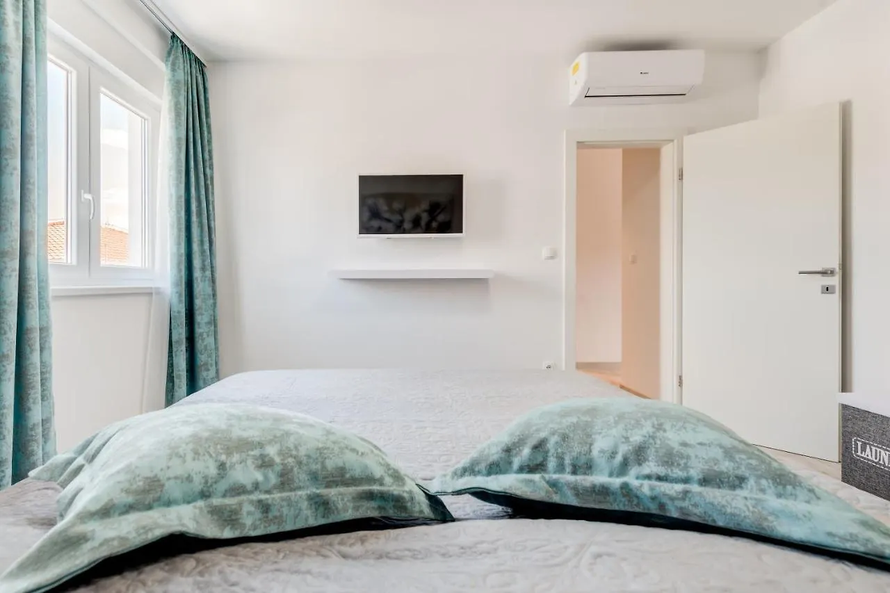 Magnolia 4* Luxury Apartment In Town Center Trogir Croatia